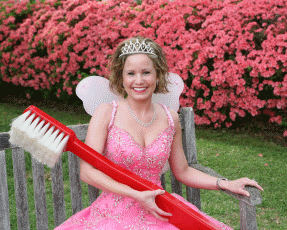 Sparkles the Toothfairy - Lantzy Children's Dentistry